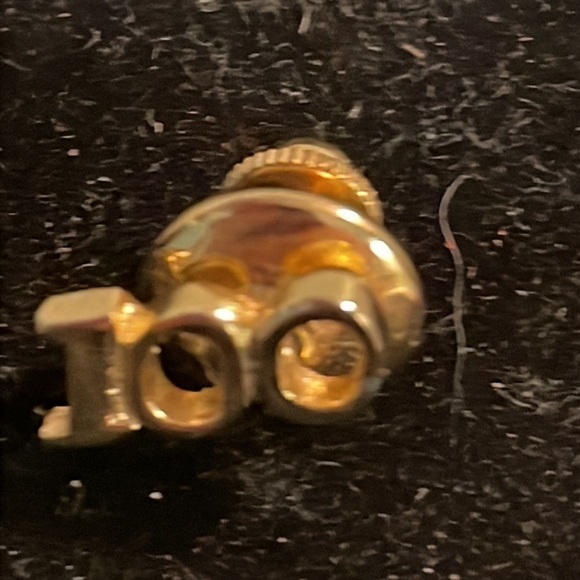 0.5” Pinmart’s gold tone number 100 hat lapel pin tie tack - Picture 3 of 10